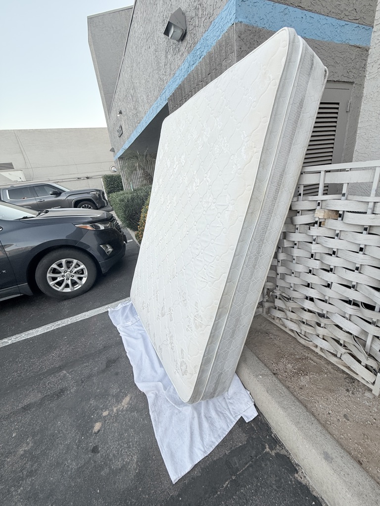 Free Mattress Full size