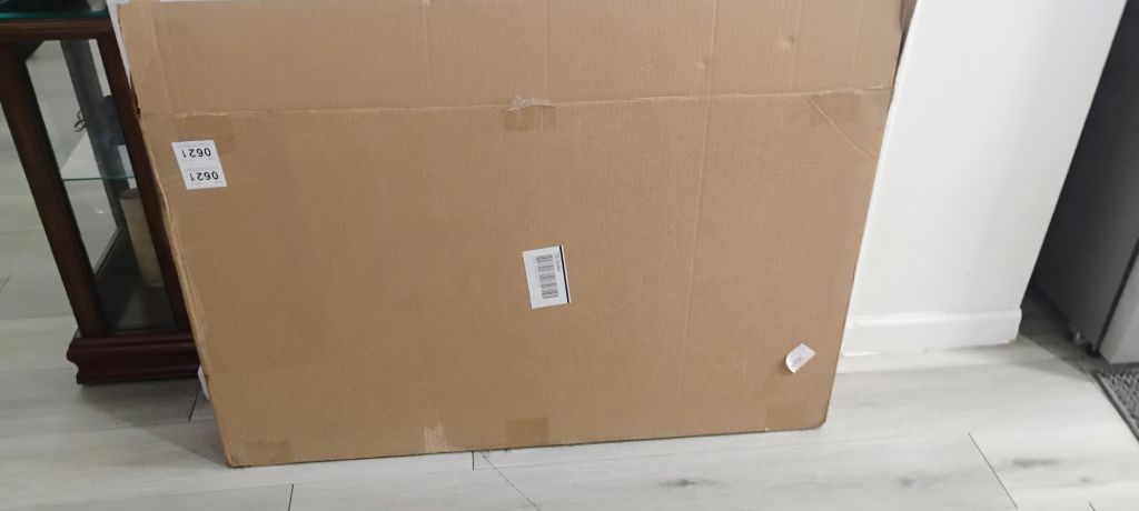 Free 40" tv boxes