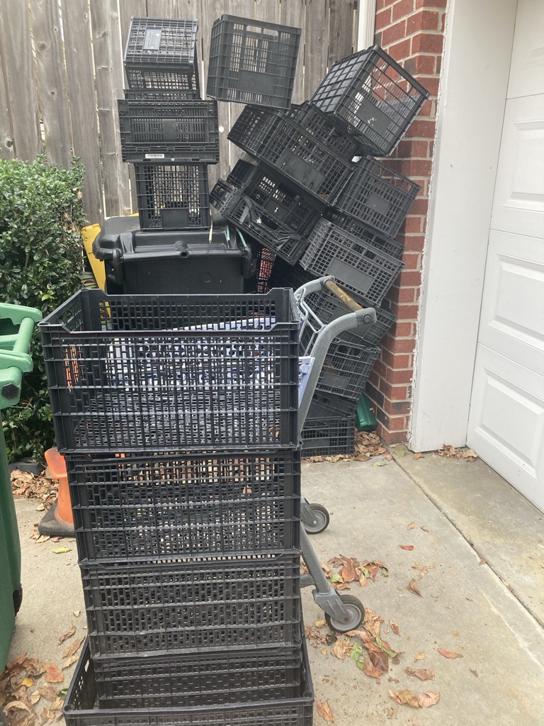 Free PLASTIC CONTAINERS for storage