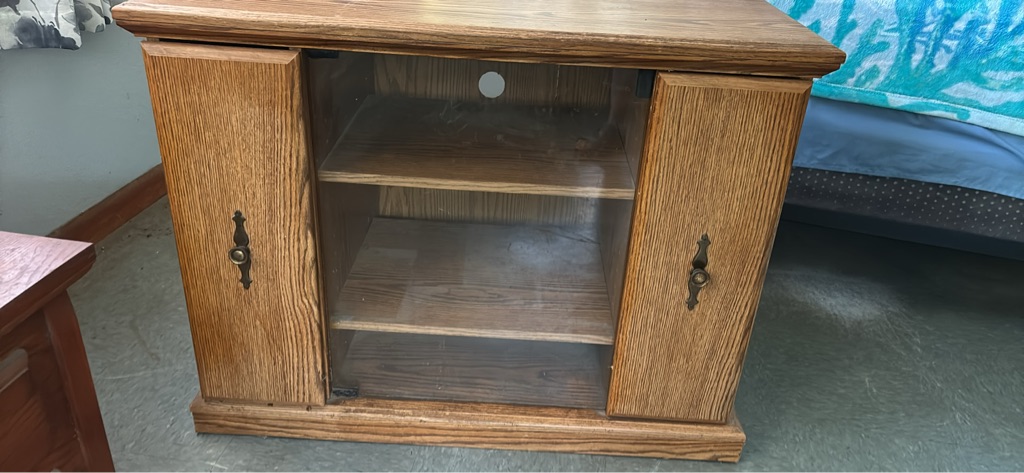 Free cabinet