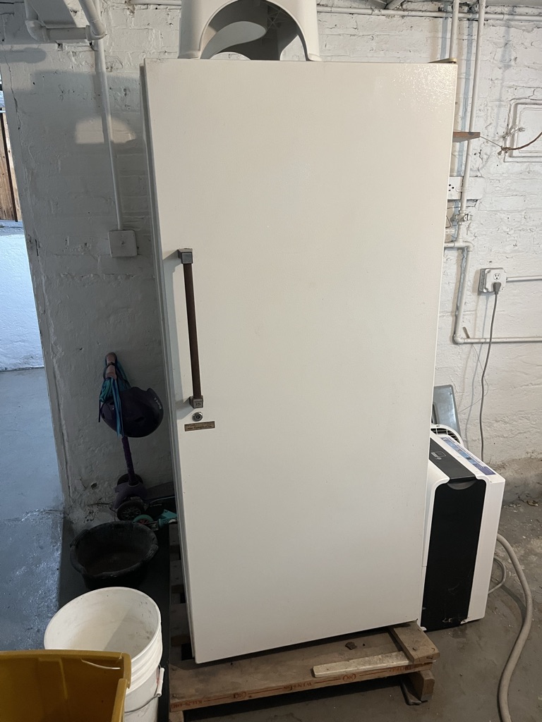 Free Large free standing freezer, still works