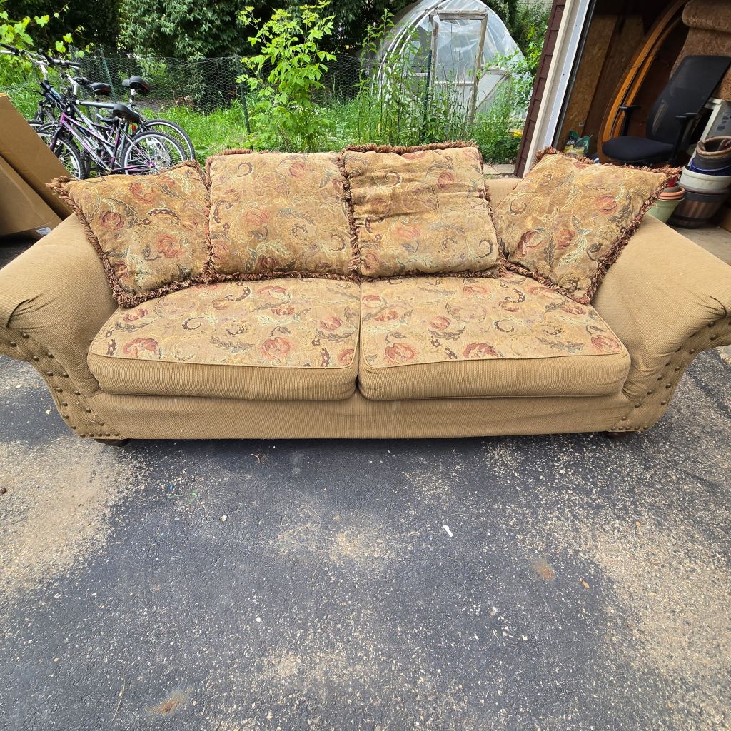 Free Couch
