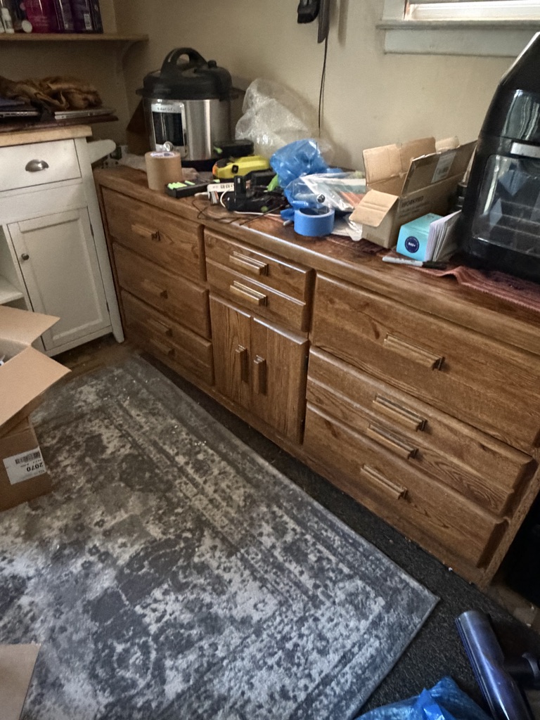 Free Dresser