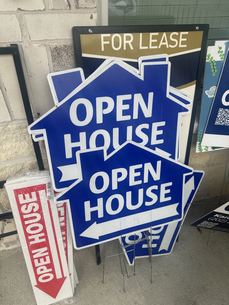 Free Real Estate signs