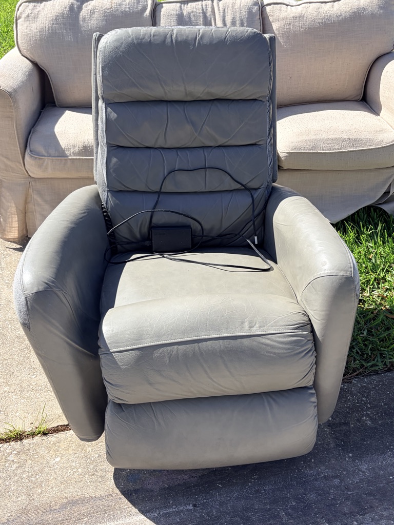Free Curb Alert Furniture