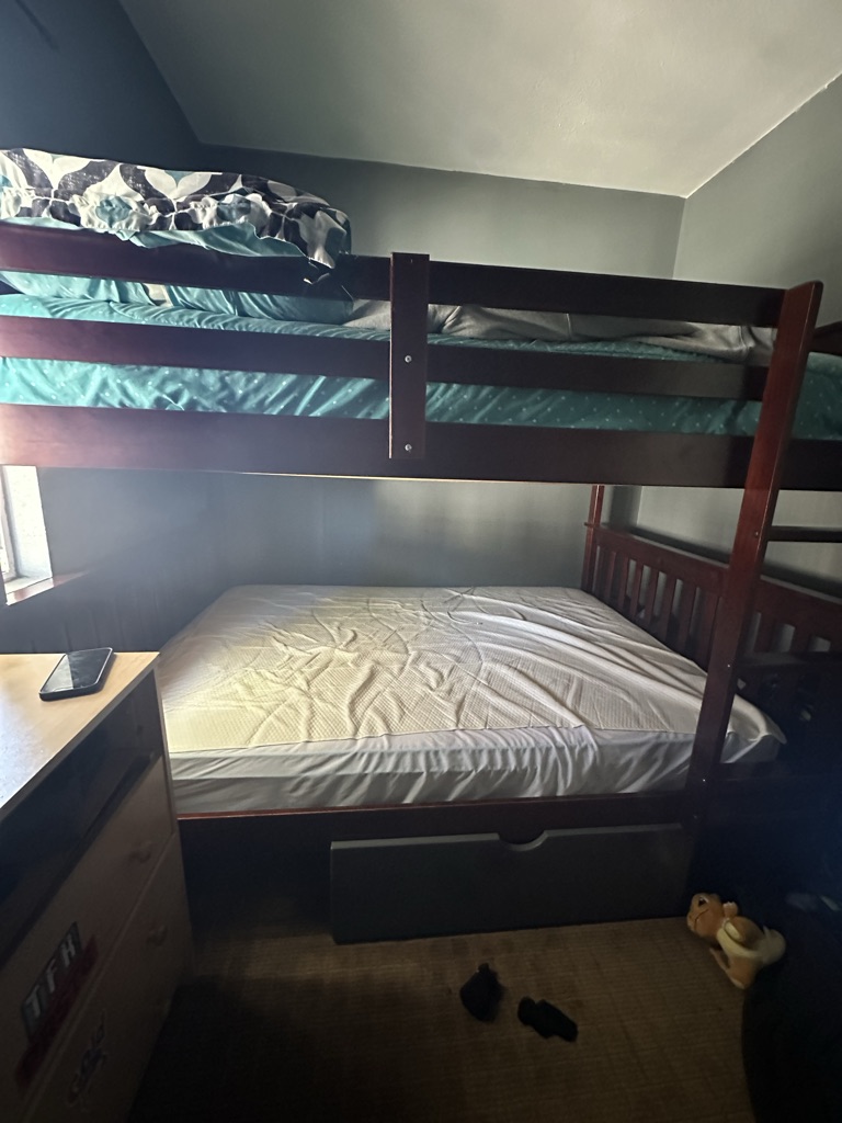 Free Full on full twin bed