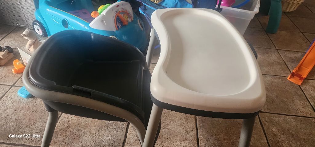 Free Baby table. Free.