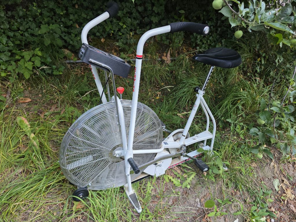 Free self cooling exercise bike