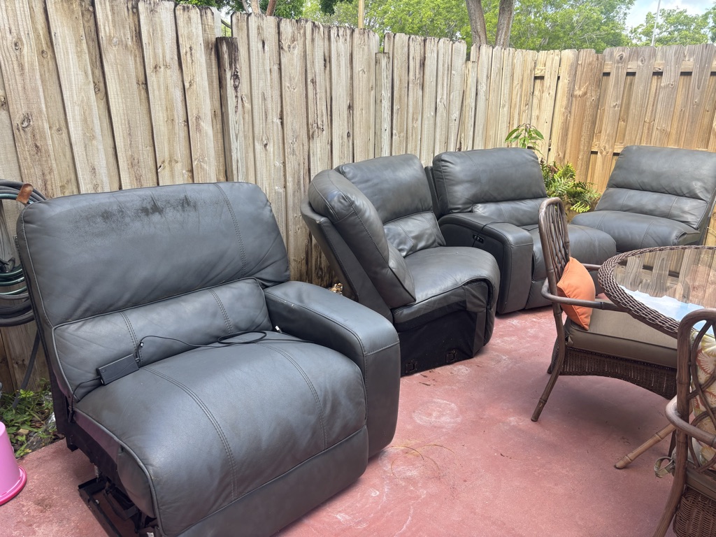 Free Sofa recliner