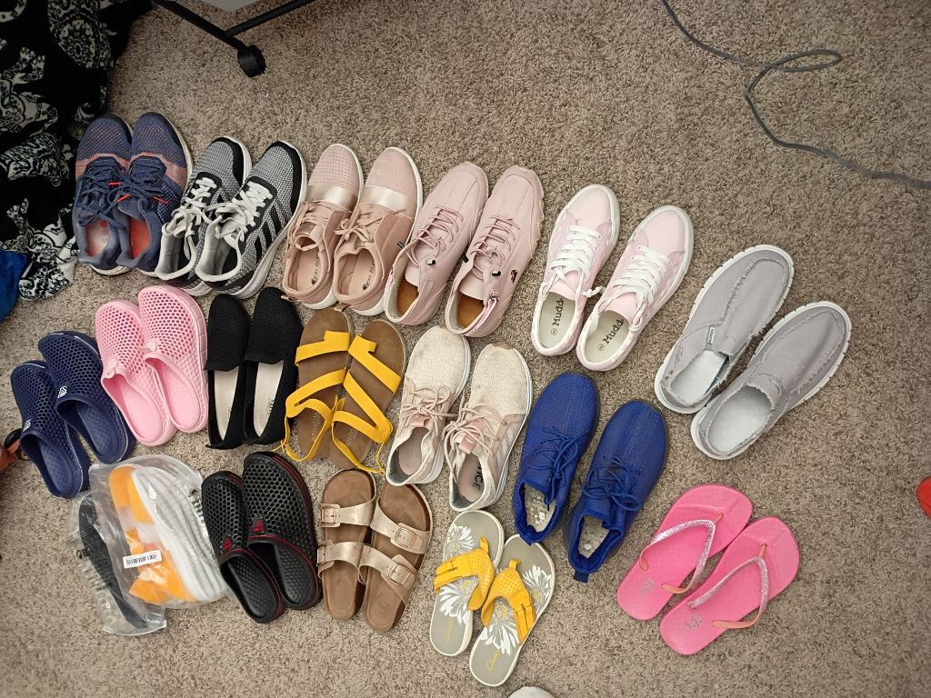 Free Shoes