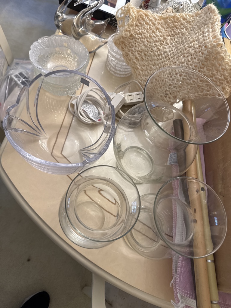 Free vases and other stuff