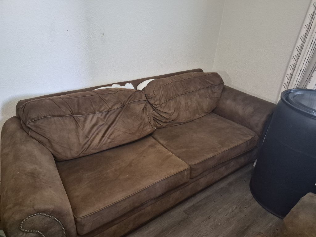 Free couch
