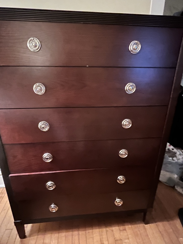 Free Dresser