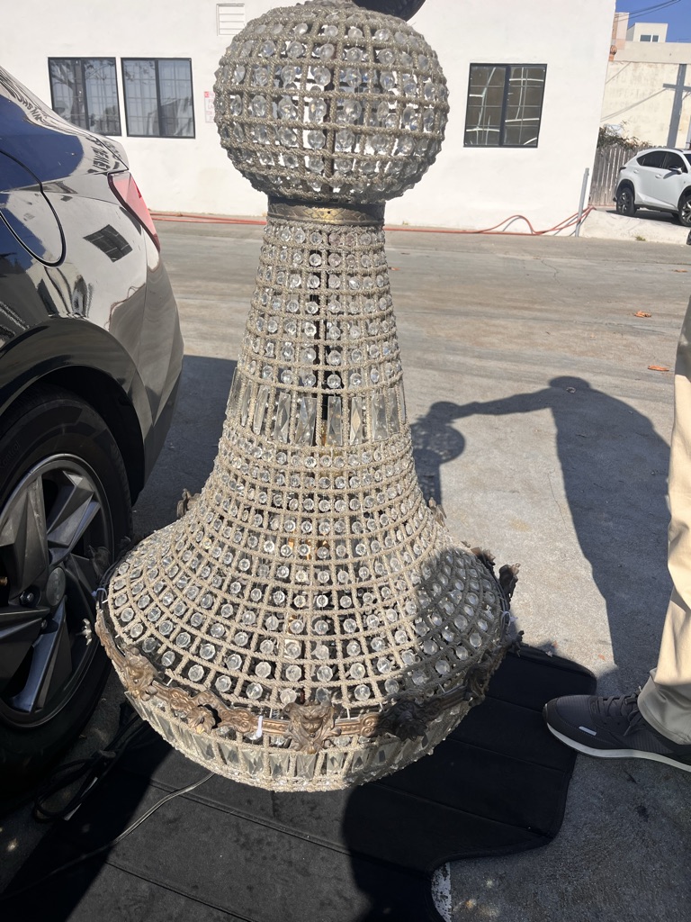 Free Vintage chandelier